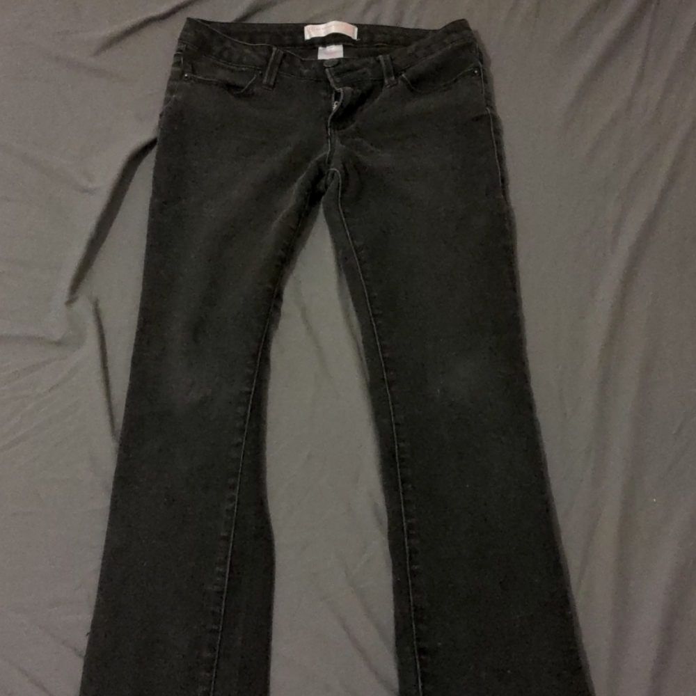 No Boundaries black jeans